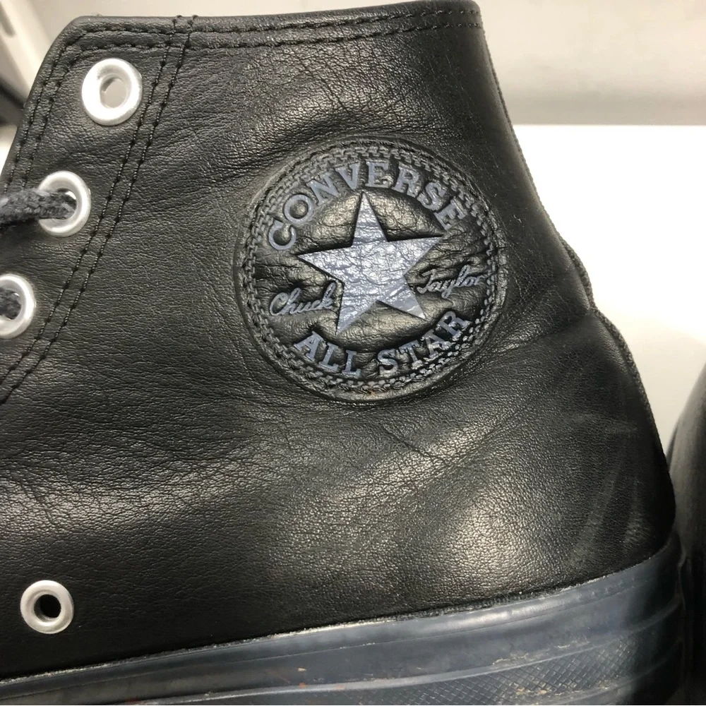 Converse Chuck Taylor All Star Mono Leather High Top, size 9M or 11W - Picture 8 of 9